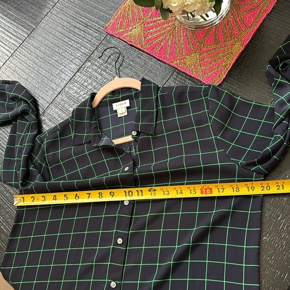 J. Crew Plaid Blue Green Button Down Shirt size small - Picture 7 of 9
